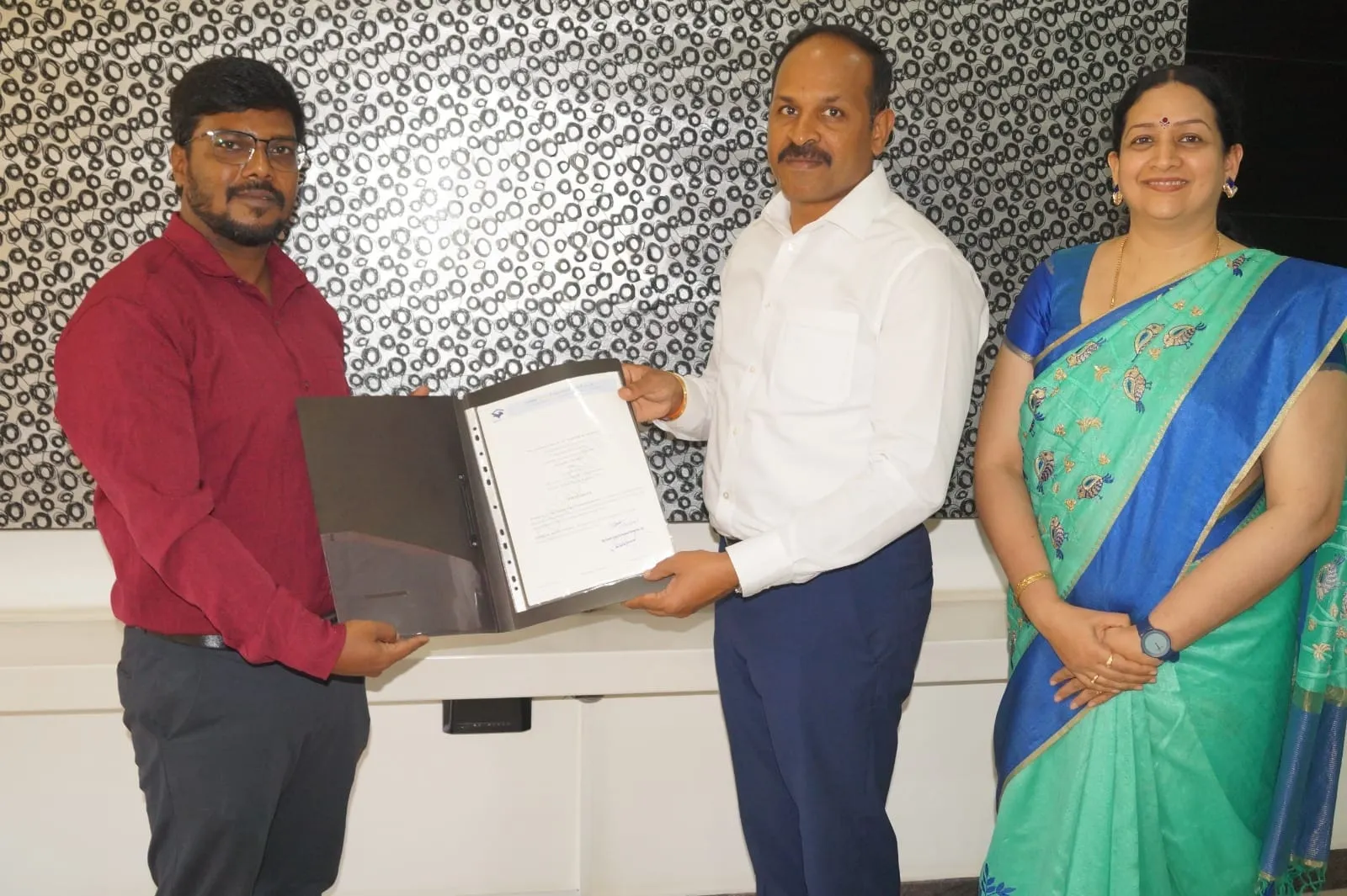 Signing of the CA Foundation training MoU at Kautilya PU College